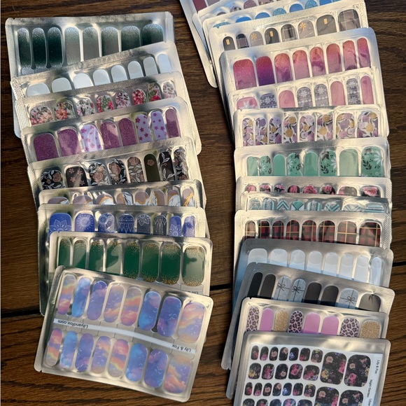 Color Street & Fox & Lilly Bundle - Picture 7 of 8